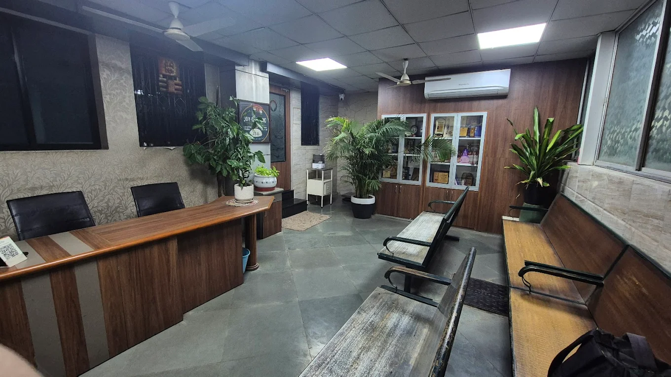 Vora General & Surgical Hospital