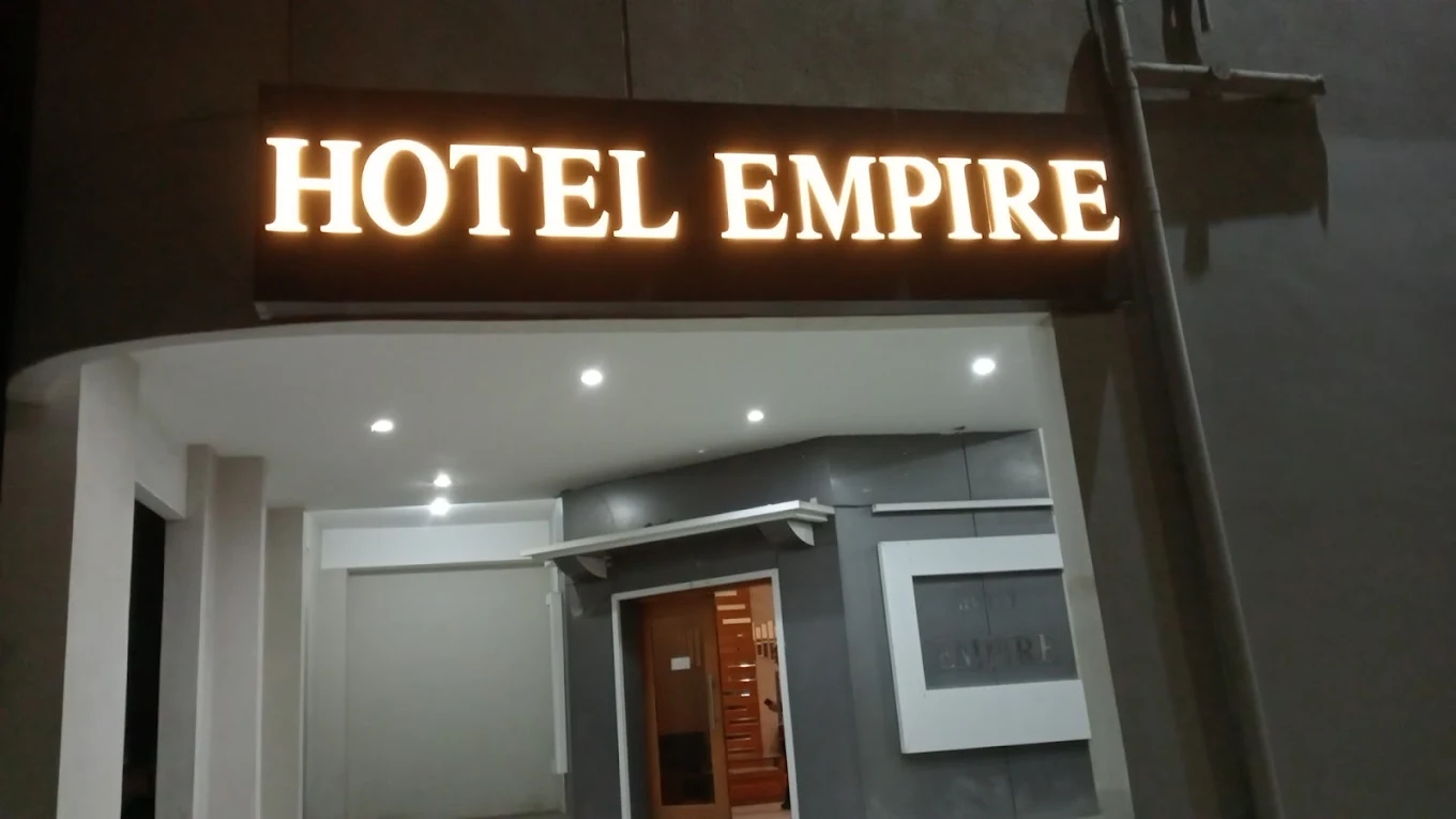 Hotel Empire