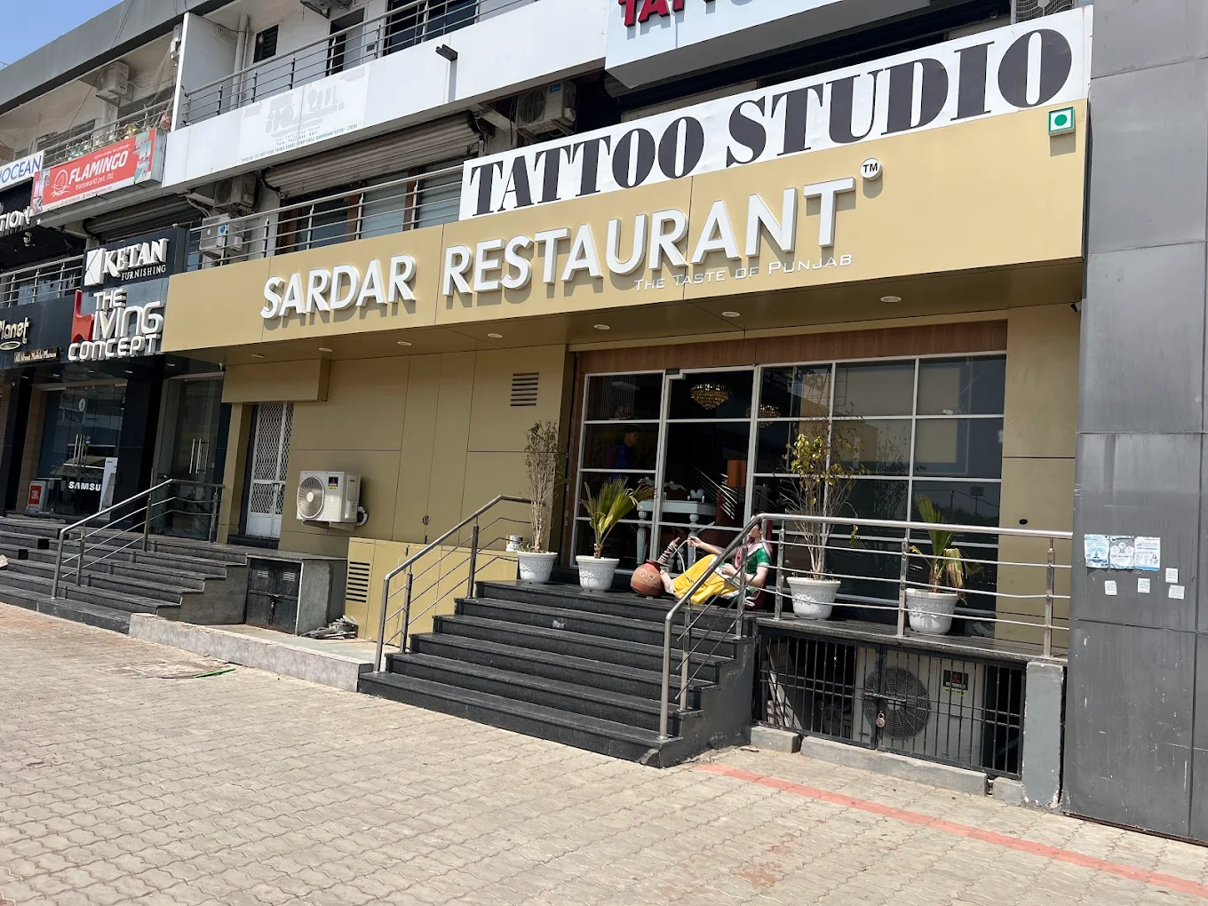 Sardar Restaurant